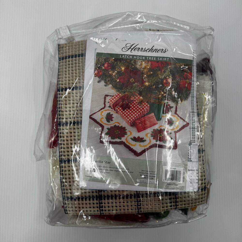 Latch Hook Kit Vintage Christmas Tree Skirt Herrschners Poinsettia Star Pattern